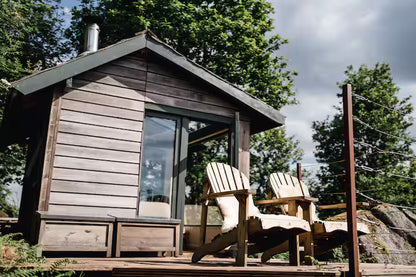 Secluded Forest Cabin - Birchover