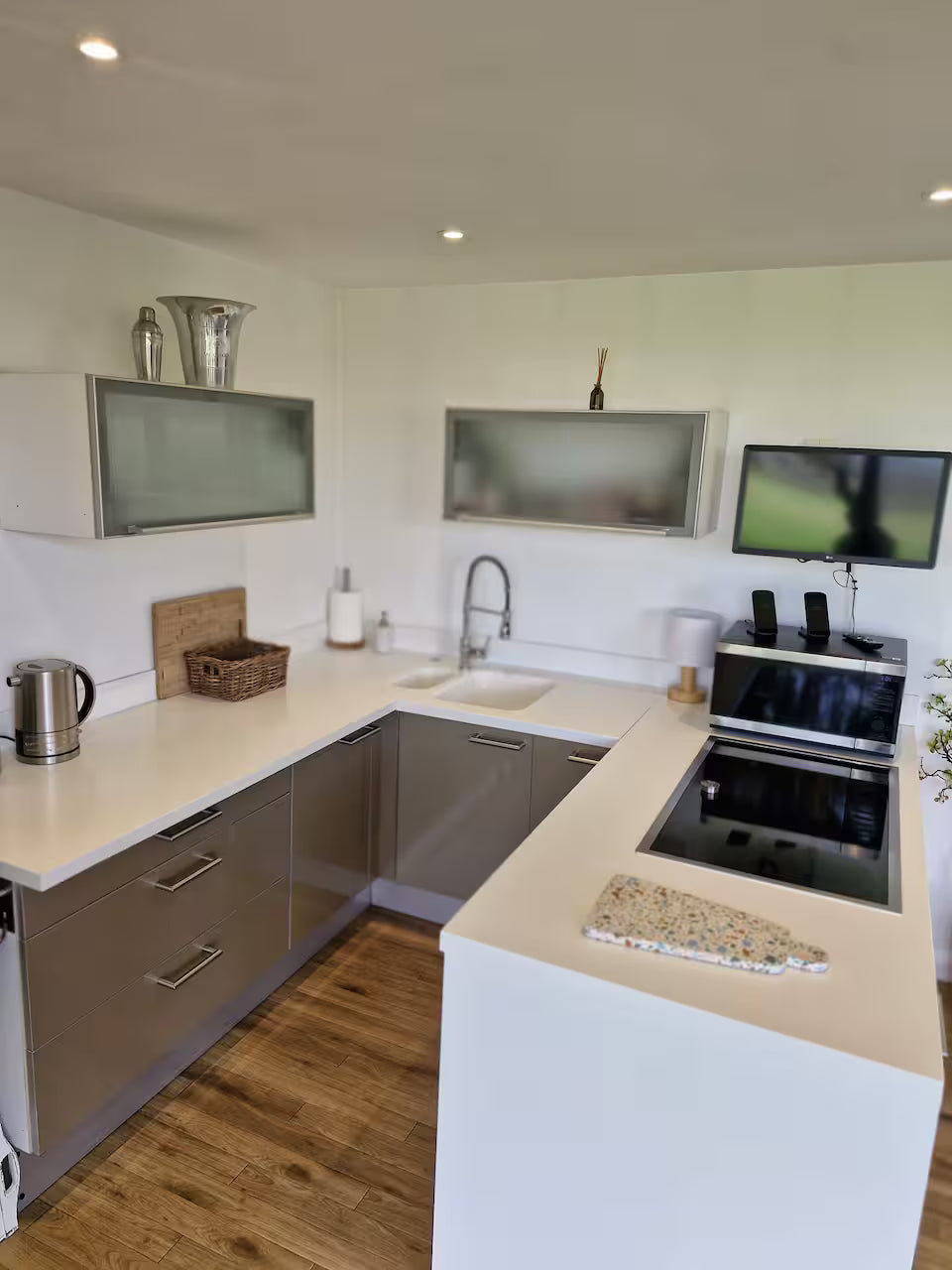 Secluded Cabin - Bransgore - New Forest