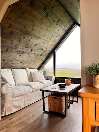 Hillside Cabin - North Molton